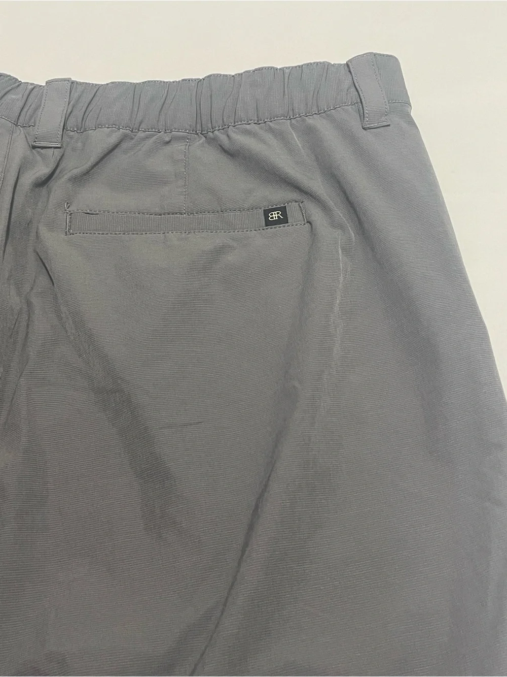 Banana Republic Men's Gray Flat-Front Performance Shorts